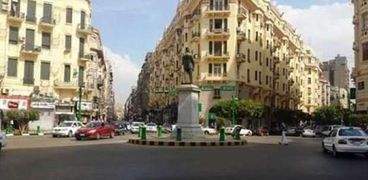 بالصور| حي غرب القاهرة ينتهي من تطوير ميدان طلعت حرب في وسط البلد