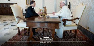 لقاء الرئيس الكوري الجنوبي مع بابا الفاتيكان