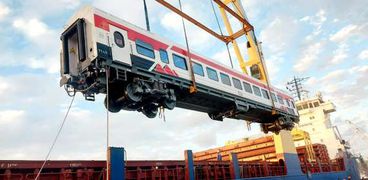 «النقل»: ميناء الإسكندرية يستقبل 37 عربة سكة حديد جديدة من المجر