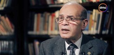 الدكتور أحمد يوسف أستاذ العلوم السياسية