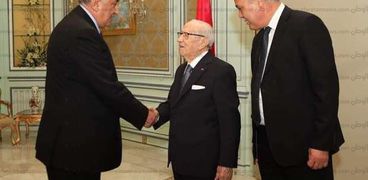 الرئيس التونسى يستقبل المشاركين بمؤتمر اتحاد المحامين العرب