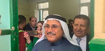 رئيس البرلمان العربي خلال متابعته الانتخابات بالدقهلية