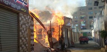 حريق سوق السيراميك بشبرا