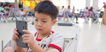 تقنين استخدام الإنترنت بين الأطفال في الصين