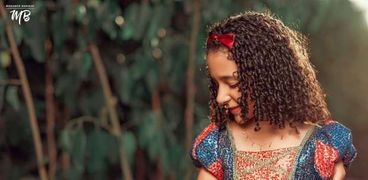 أطفال يتفاعلون مع المذيعة داليا أشرف لمواجهة التنمر: شعري كيرلي إذن أنا جميلة