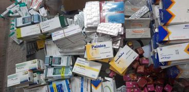 أدوية مخدرة في صيدلية بالدقهلية