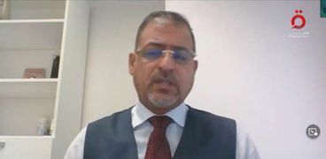 مدير مركز بروكسل للبحوث رمضان أبو جزر