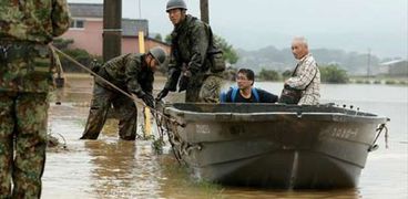 قتيلان و20 مفقودا في فيضانات تجتاح جنوب اليابان