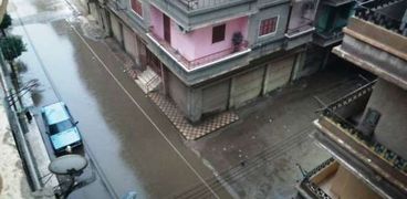 محافظ الشرقية يتابع أعمال شفط تجمعات مياه الأمطار من الشوارع