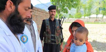 تطعيم لأطفال باكستان ضد شلل الأطفال