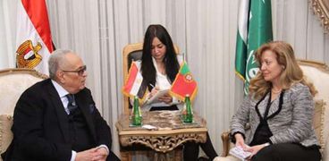 رئيس الوفد يستقبل سفيرة البرتغال بـ "بيت الامة"