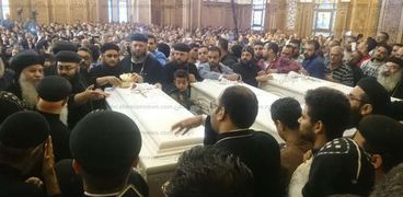 جانب من جنازة شهداء حادث المنيا