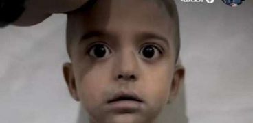 الطفل الفلسطيني الناجي محمد أبو لولي