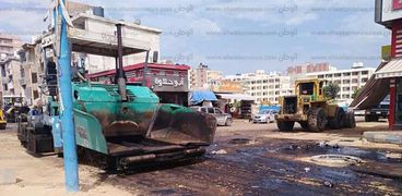 جانب من أعمال الرصف والتوسعه لشارع علم الروم بمدينة مرسى مطروح