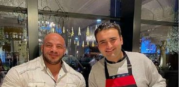 بيج رامي والشيف بوراك في مطعم دبي