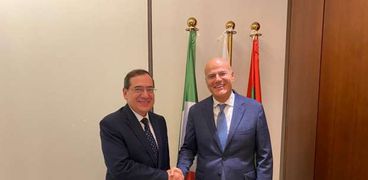 وزير البترول يلتقى الرئيس التنفيذي لشركة إينى الإيطالية