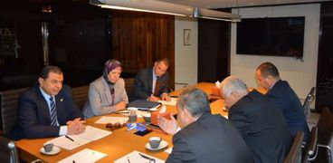 وزير القوى العاملة مع الوفد الأردني