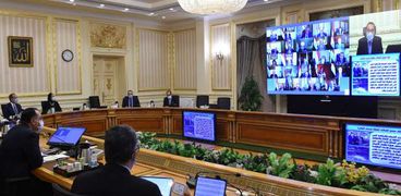 انطلاق اجتماع مجلس الوزراء برئاسة الدكتور مصطفى مدبولى، بتقنية الفيديو كونفرانس -ارشيفية-