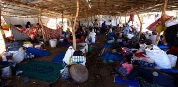 لاجئون إثيوبيون بمخيم أم راكوبا في ولاية القضارف شرق السودان يوم 30 نوفمبر