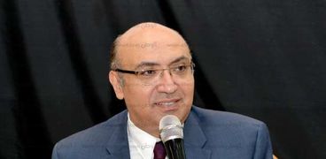 الدكتور محمد عطية البيومي، نائب رئيس جامعة المنصورة لشئون التعليم والطلاب
