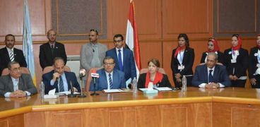 وزير القوى العاملة على هامش ملتقى توظيف الاسكندرية