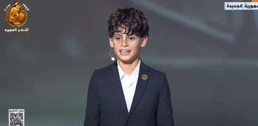 الطفل عمر الشريف في الندوة التثقيفية لفعالية انتصارات أكتوبر