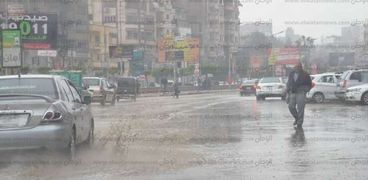هيئة الطرق تخصص فرق إغاثة لمواجهة الأمطار في المحافظات
