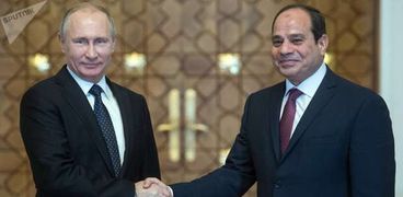 لقاء سابق بين الرئيس عبدالفتاح السيسي والرئيس الروسي بوتين