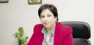 الدكتورة عزة أحمد هيكل