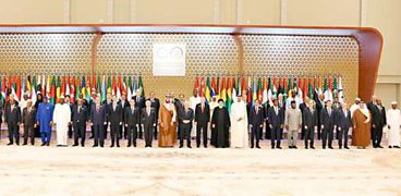 القادة العرب والمسلمون الذين شاركوا فى القمة المشتركة غير العادية فى «الرياض»