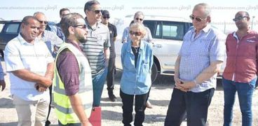 زيارة مستشارا الرئيس ومحافظ البحر الأحمر لمدينة مرسى علم
