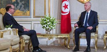 الرئيس التونسي وإلياس الفخاخ