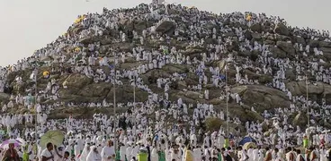 حجاج بيت الله على جبل عرفات