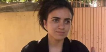 أشواق فتاة أيزيدية اختطفها "داعش" واستعبدها جنسيا