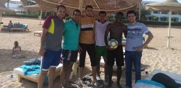 "مباراة كرة قدم" .. أحد طرق التعايش بين شباب مصر وأفريقيا