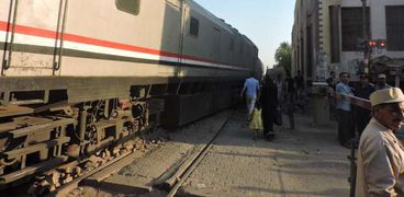 عودة حركة القطارات ببني سويف بعد تعطل 20 رحلة لخروج قطار عن القضبان
