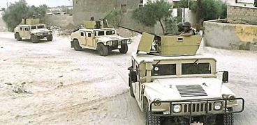 قوات الأمن أثناء مداهمة إحدى البؤر الإرهابية فى سيناء