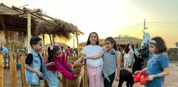 أول حديقة حيوان وسط النيل تجذب الأطفال فى الإجازات
