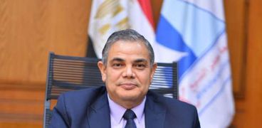 الدكتور عبدالرازق دسوقي .. رئيس جامعة كفر الشيخ