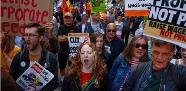 احتجاجات في بريطانيا بسبب غلاء الأسعار