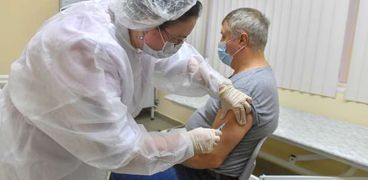 التطعيم ضد فيروس كورونا في روسيا