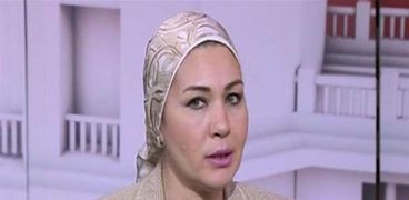 النائبة  البرلمانية زينب سالم