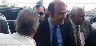 وزير التموين يصل محافظة الغربية لتفقد مبنى كارفور طنطا