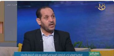 أسامة شعث أستاذ العلاقات الدولية والعلوم السياسية