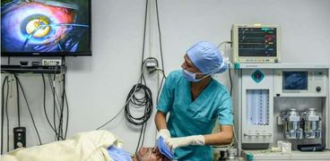إجراء أكثر من 70 ألف عملية جراحية مجانية في المنيا