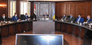 محافظ الإسكندرية مع نواب البرلمان