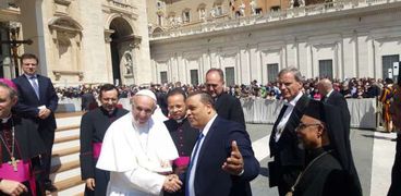 وفد الدبلوماسية الشعبية يلتقى بابا الفاتيكان