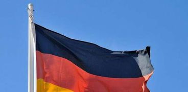 ألمانيا تضيف "جنس ثالث" بعد الذكر والأنثى في سجلات الميلاد