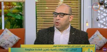 الكاتب الصحفي أحمد الخطيب