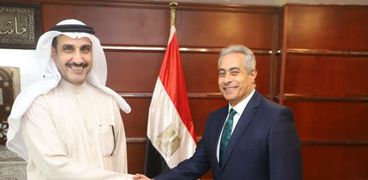 وزير القوى العاملة يتابع استعدادات عقد النسخة الـ48 من مؤتمر العمل العربي في مصر